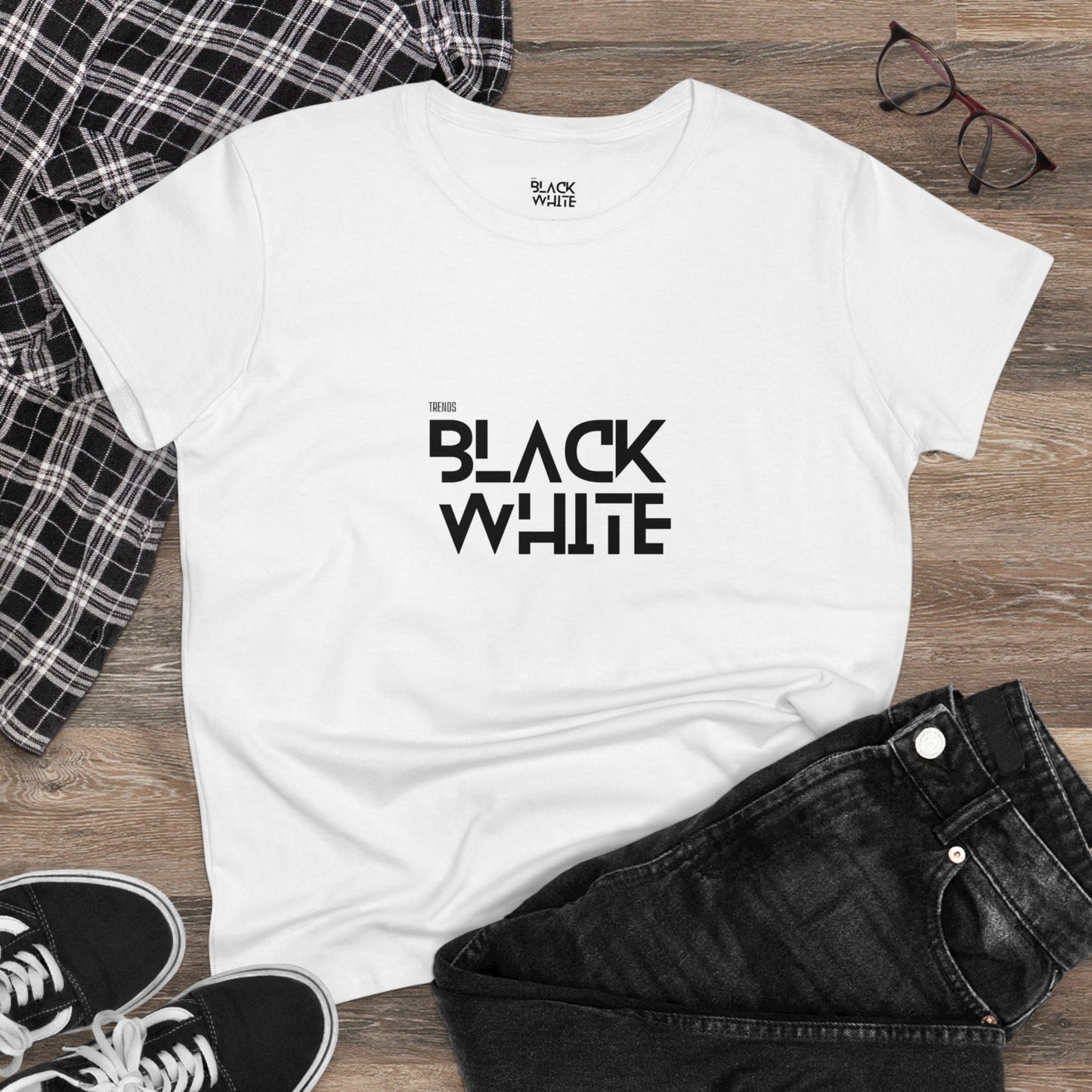 Black White Trends Women's Midweight Cotton Tee