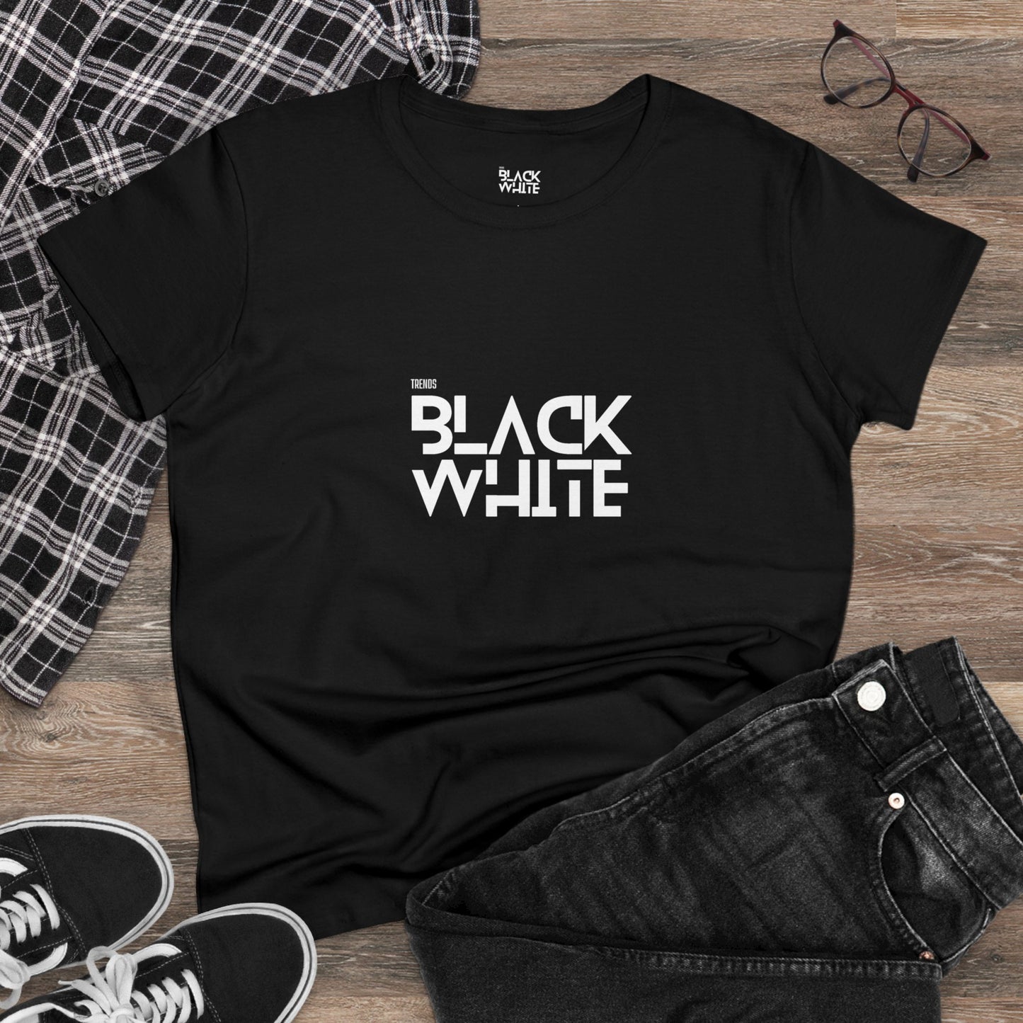 Black White Trends Women's Midweight Cotton Tee